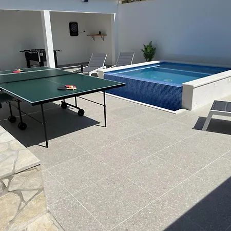 Apartment In Ka Tel Sucurac With Sea View