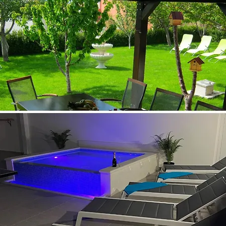 Apartment In Ka Tel Sucurac With Sea View Kastela