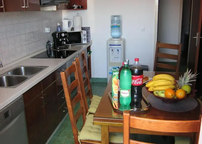 In Ka Tel Sucurac With Sea View Kaštela