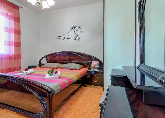 In Ka Tel Sucurac With Sea View Kaštela