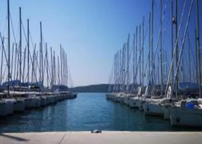 In Ka Tel Sucurac With Sea View Kaštela